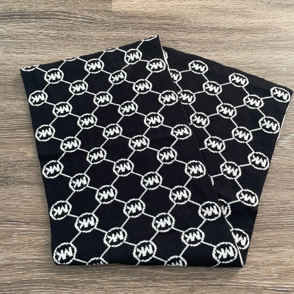 Michael Kors Scarf